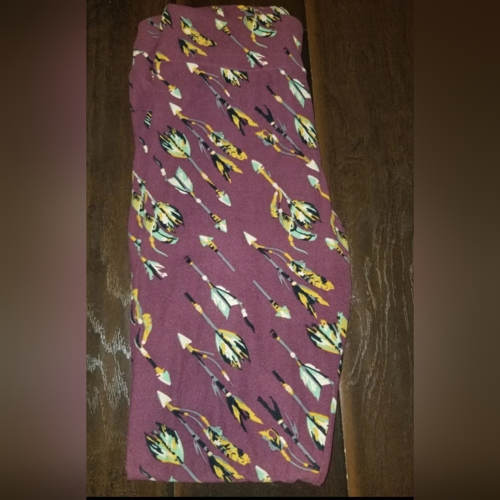 Vintage lularoe arrow leggings TC pants tall curvy new rare clothes